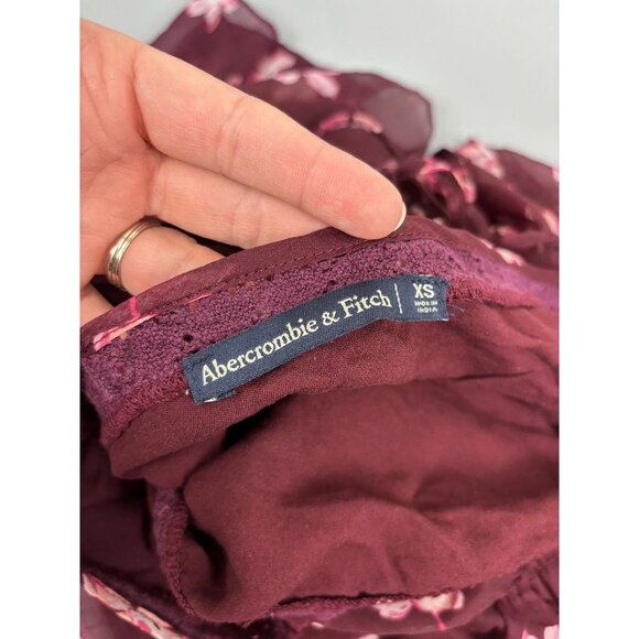 Abercrombie and Fitch women's XS burgundy floral bell sleeve romper v-neck - Picture 7 of 8